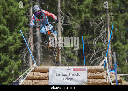 Lenzerheide, Schweiz. 7. Juli 2017. Noel Niederberger aus NS-BIKES FACTORY RACING während der UCI Mountain Bike Downhill Worldcup in Lenzerheide. Foto: Cronos/Rolf Simeon Stockfoto