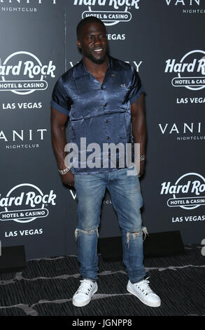 Las Vegas, NV, USA. Juli 2017. Juli 2017 - Las Vegas, Nevada - Kevin Hart. Kevin Hart feiert seinen Geburtstag im Vanity Nightclub im Hard Rock Hotel and Casino. Foto: MJT/AdMedia Credit: MJT/AdMedia/Alamy Live News Stockfoto