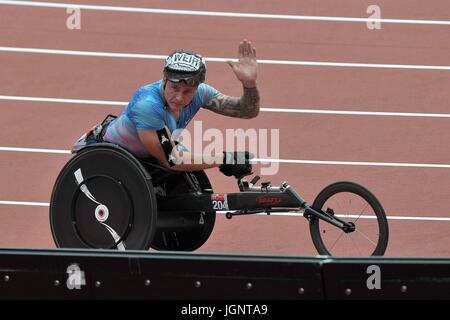 Stratford, UK. 9. Juli 2017. David Weir winkt der Menge nach seiner Lst-Rennen. Jubiläumsspiele. IAAF Diamond League. London-Olympia-Stadion. Queen Elizabeth Olympic Park. Stratford. London. VEREINIGTES KÖNIGREICH. 07.09.2017. Bildnachweis: Sport In Bilder/Alamy Live-Nachrichten Stockfoto