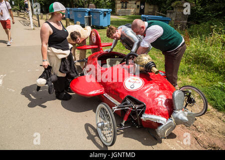 London, UK. 9. Juli 2017. Red Bull Seifenkistenrennen im Alexandra Palace © Guy Corbishley/Alamy Live-Nachrichten Stockfoto