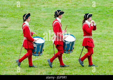 LOUISBOURG, Kanada - 13. August 2016: Festung Louisbourg 18. Jahrhundert Reenactment der Musiker Stockfoto