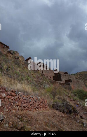 Die Q'allaqasa-Ruinen bei Pisac Stockfoto