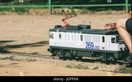 Miniatur-Nachbildung des echten Zug in Spanien zu trainieren Stockfoto
