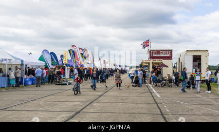 Blick auf Flügeln und Räder North Weald 2017 Stockfoto