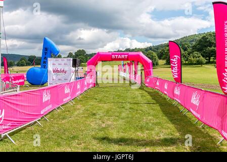 Chatsworth House, Bakewell, UK. 9. Juli 2017. VitalityMove im Chatsworth House. Bildnachweis: CARL DICKINSON/Alamy Live-Nachrichten Stockfoto