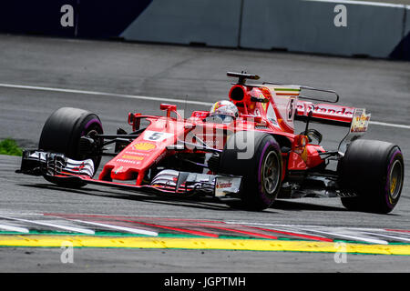 Spielberg, Österreich. 9. Juli 2017. Sebastian Vettel Deutschlands treibt seinen Ferrari in der F1 Grand Prix von Österreich-Rennen auf dem Red Bull Ring in Spielberg, Österreich am 9. Juli 2017. Bildnachweis: Jure Makovec/Alamy Live-Nachrichten Stockfoto