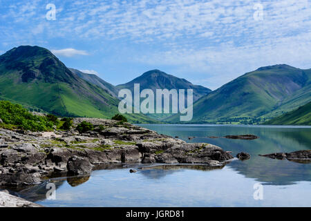 Blick in Richtung große Giebel und Wasdale Head an der Seite von Wast Wasser, Lake District, England, UK Stockfoto