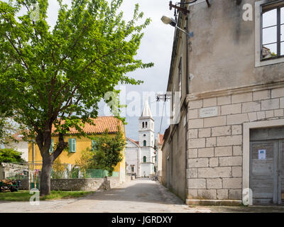 Kirche in einem Dorf in Kroatien, Vodice Insel Stockfoto