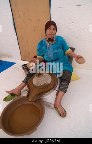 ARGAN ÖL, SÜD ESSAOUIRA MOGADOR, MAROKKO, NORDAFRIKA Stockfoto