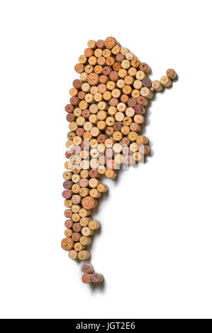 Weinerzeugende Länder - Karten aus Weinkorken. Karte von Argentinien auf weißem Hintergrund. Stockfoto