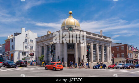 WASHINGTON, DC, USA - Kreuzung M Street und Wisconsin Avenue, Georgetown. Stockfoto