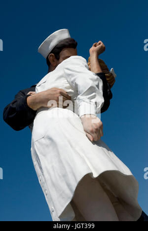 Die Kissing Statue an Thunfisch Park Habor San Diego, Kalifornien, USA Stockfoto