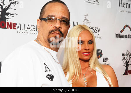 Rapper/Schauspieler Ice T, Model Coco nimmt an 9. Jährlichem Hollywood Black Film Festival Beverly Hills Teil. Stockfoto