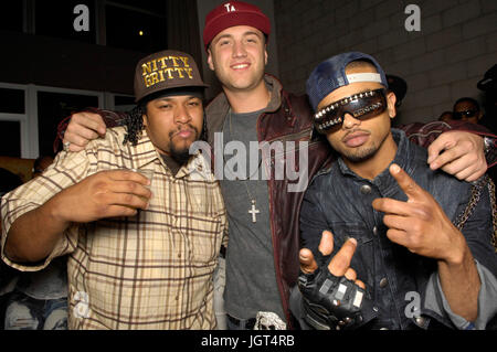 (L-R) Frank nitty,Nick Hogan Raz B nehmen am 20,2010. April an Raz B's Mixtape Release Party Teil. Stockfoto