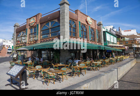 Touristische Restaurants am Fischerhafen La Tinosa, Puerto del Carmen, Lanzarote, Kanarische Inseln, Spanien, Europa Stockfoto