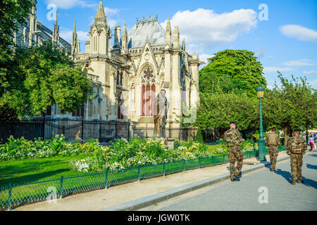 Notre-Dame-Streitkräfte Stockfoto