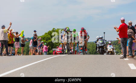 Mailleroncourt Saint Pancras, Frankreich-5. Juli 2017: Der Ausreißergruppe nähert sich auf einer Straße, La Planche des Belle Filles während der 5. Etappe der Tour de Stockfoto