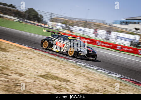 Italienischen Super Cup, Renault Megane Trophy in Action auf der Strecke mit Lucio Gioffrè Fahrer, verschwommen Bewegung Stockfoto