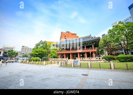 Bosingak Bell Pavillion am 19. Juni 2017 in Seoul, Südkorea - Wahrzeichen Stockfoto