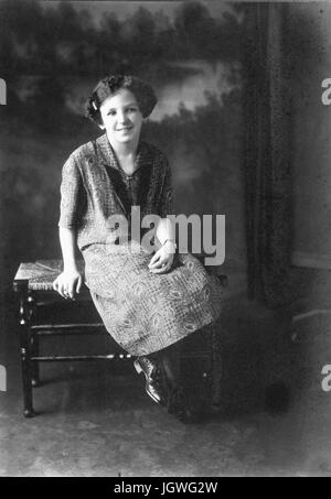 Industrielle Arbeiter der Welt - Katie Phar Studio Portrait, Seattle, Washington, c. 1920er Jahre Stockfoto