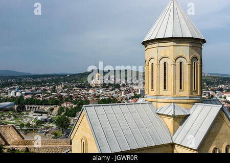 St.-Nikolaus-Kirche am Narikala Festung in Tiflis, der Hauptstadt Georgiens, Osteuropa. Stockfoto