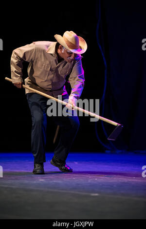 Camagua Compania Folklorica aus Camagüey, Kuba, Auftritt beim 29. Folkart International CIOFF Folklore Festival, Sub Folklorefestival von Festival Lent, eines der größten Outdoor-Festivals in Europa. Folkart, Festival Lent, Maribor, Slowenien, 2017. Stockfoto