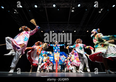 Camagua Compania Folklorica aus Camagüey, Kuba, Auftritt beim 29. Folkart International CIOFF Folklore Festival, Sub Folklorefestival von Festival Lent, eines der größten Outdoor-Festivals in Europa. Folkart, Festival Lent, Maribor, Slowenien, 2017. Stockfoto