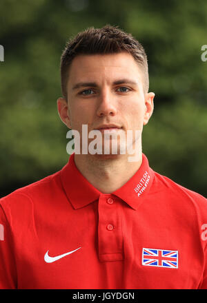 Hürdenläufer Andrew Pozzi bei der Team-Ankündigung vor den Weltmeisterschaften an der Loughborough University High Performance Center. Stockfoto