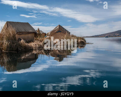 Uros Insel im Titicacasee, Peru Stockfoto