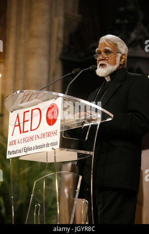 La Nuit des TŽmoins, Vigil für die heutige christliche Märtyrer, in der Kathedrale von Notre Dame, Paris. Frankreich. Stockfoto