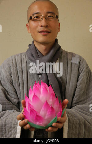 Koreanischer buddhistischer Mönch. Frankreich. Stockfoto