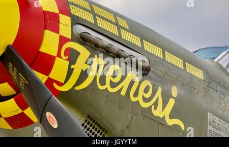 North American P - 51D Mustang "Frenesi" auf static Display auf der Flying Legends Air Show. Stockfoto