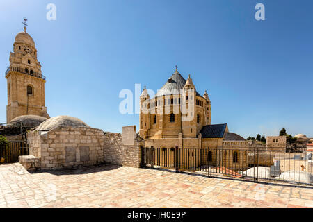 Dormition Abbey, gesehen von der Terrasse des König Davids Grab, in das armenische Viertel von Jerusalem, Israel. Stockfoto