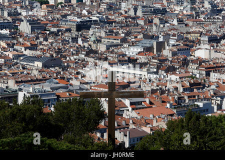 Ansicht von Marseille aus Basilika Notre-Dame De La Garde, Marseille.  Frankreich. Stockfoto