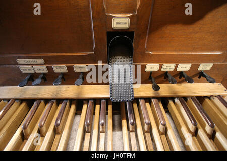 Barocke Kirche Saint Gervais.  Reparatur der Orgel.  Frankreich. Stockfoto