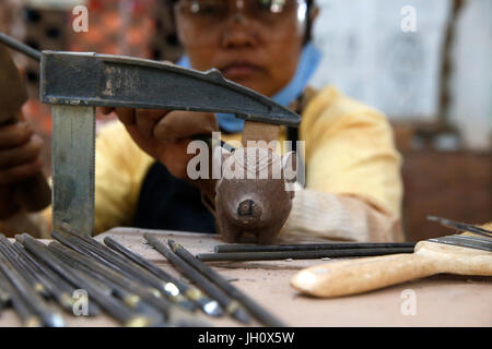 Les Artisans d'Angkor Handwerk Werkstatt in Siem Reap. Kambodscha. Stockfoto