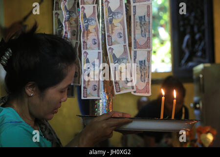 Buddhistische Geldbaum Verdienst zu Spenden an lokale Tempel. Wat Simuong. Wat Si Muang. Vientiane. Laos. Stockfoto