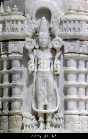 Sanatan Mandir hindu-Tempel, Leicester. Säule Skulptur. Vereinigtes Königreich. Stockfoto