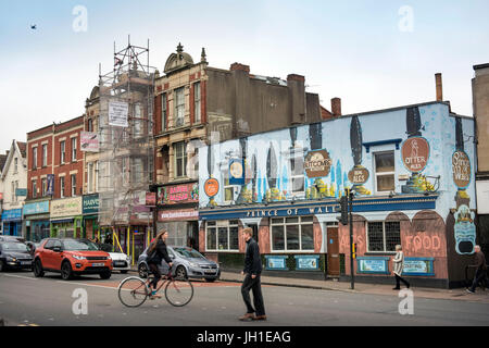 Der Prince Of Wales Kneipe auf Gloucester Road, Bristol UK Stockfoto