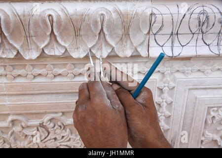 Kusum Sarovar historische Sandstein Denkmal Restaurierung. Mathura Bezirk von Uttar Pradesh, Indien. Stockfoto