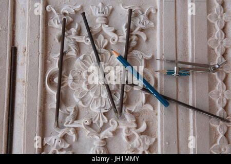 Kusum Sarovar historische Sandstein Denkmal Restaurierung. Mathura Bezirk von Uttar Pradesh, Indien. Stockfoto