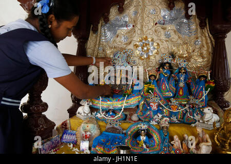 Sandipani Muni Schule für bedürftige Mädchen laufen von Food for Life Vrindavan. Indien. Stockfoto