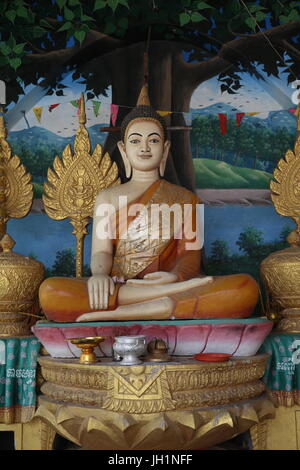 Buddha-Statue in einem Khmer-Tempel. Kambodscha. Stockfoto