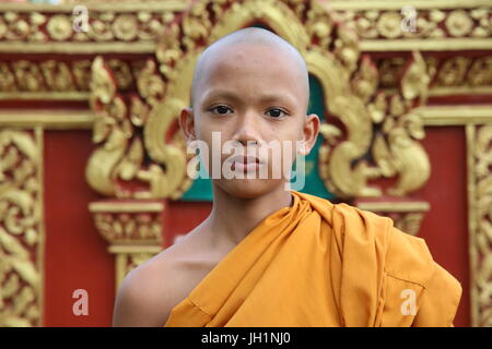 Novize in einem Khmer-Pagode. Kambodscha. Stockfoto