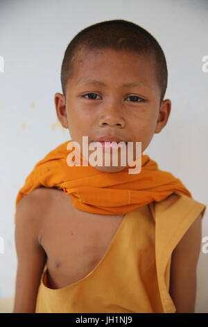 Novize in einem Khmer-Pagode. Kambodscha. Stockfoto