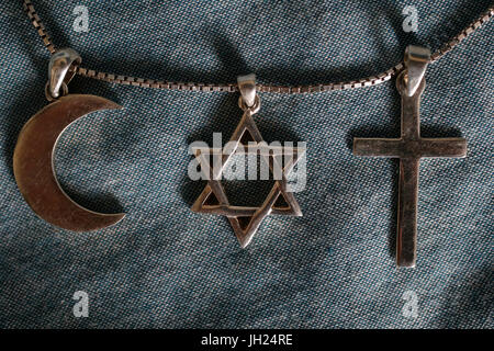 Symbole des Islam, Judentum und Christentum. Stockfoto