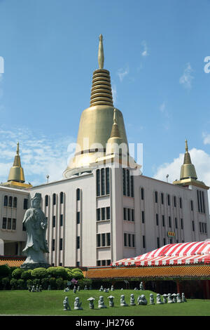 Kong Meng San Phor Kark siehe Kloster. Guan Yin Bodhisattva-Statue.  Singapur. Stockfoto