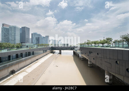 Qianjiang Neustadt (Jianggan), einem neuen Geschäftsviertel von Hangzhou, Zhejiang, China, Asien Stockfoto