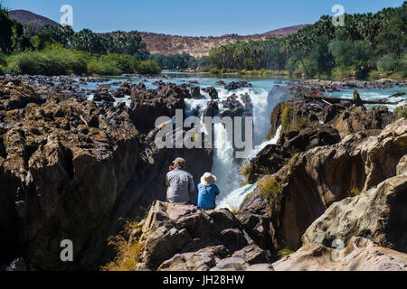 Epupa fällt auf dem Kunene-Fluss an der Grenze zwischen Angola und Namibia, Namibia, Afrika Stockfoto