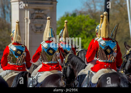 Wechsel der Wache, die Mall, Buckingham Palace, London, England, Vereinigtes Königreich, Europa Stockfoto